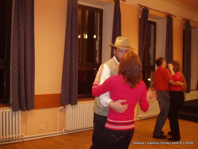 Zábava s kapelou Divoký koně v Kulturáčku v sobotu 6.3.2010