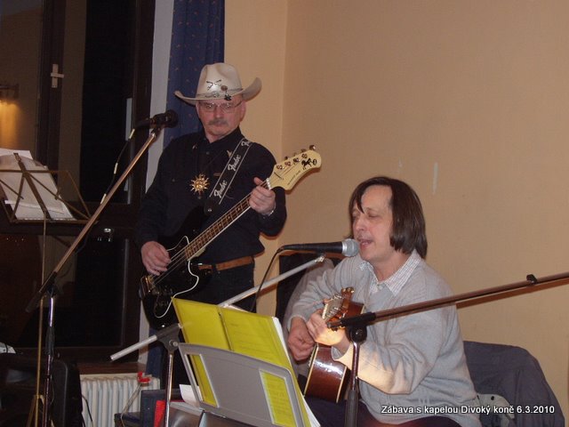 Zábava s kapelou Divoký koně v Kulturáčku v sobotu 6.3.2010