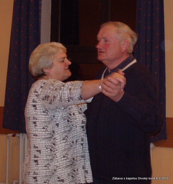 Zábava s kapelou Divoký koně v Kulturáčku v sobotu 6.3.2010