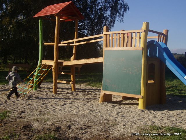 Hřiště