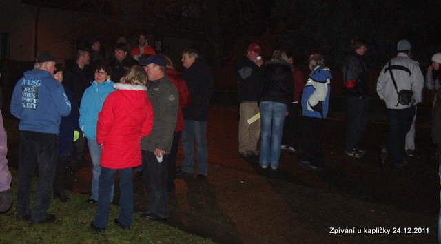 Vánoční zpívání u kapličky v Doubí 2011
